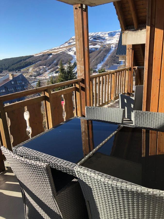 Lama-Gite-Des-Puys T3 Lamado Vue Epoustouflante Sud Avec Grande Terrasse Super Besse Eksteriør billede